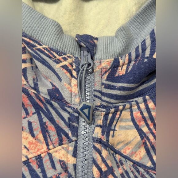 Ivivva Girl’s Scuba Hoodie - Picture 4 of 8